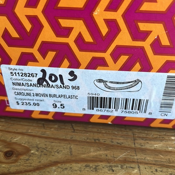 Tory Burch Caroline Flats - Picture 3 of 10